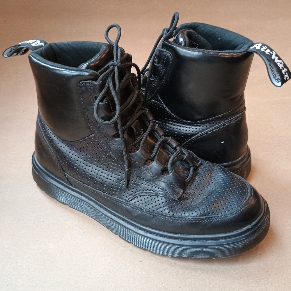 Dr Martens Black Kamar Air Walk Boots Mens 7 Women's 8 Combat Goth Street